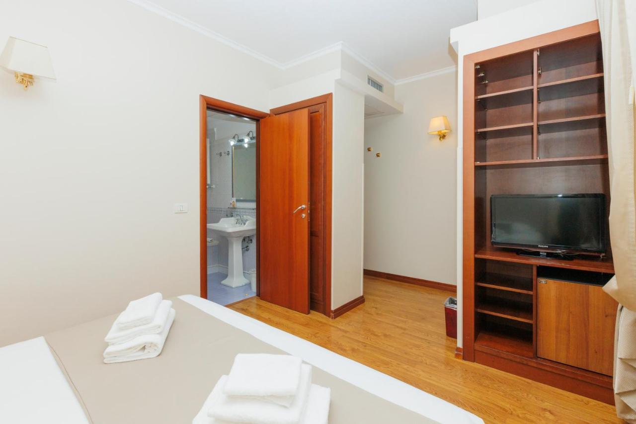 Hotel Camelia Róma Kültér fotó